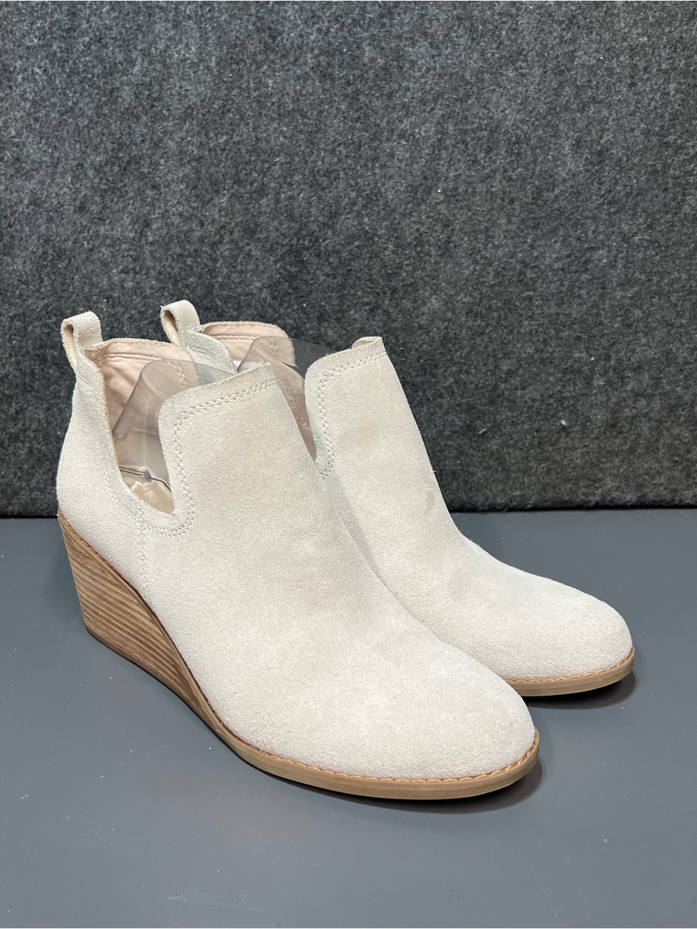 TOMS Women's Kallie Wedge Booties Size 10